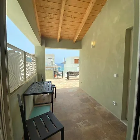 4 Seasons Villas & Suites - Psaltis Street Aparthotel