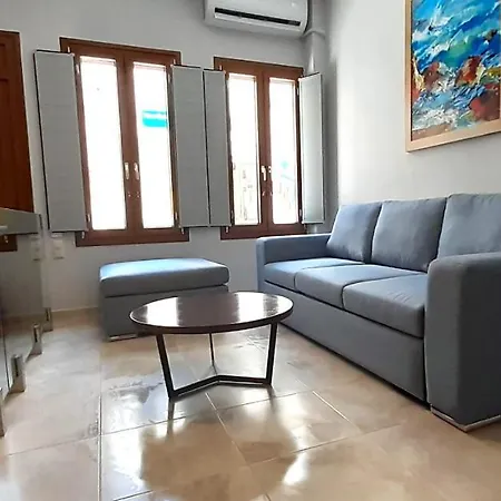 Aparthotel 4 Seasons Villas & Suites - Psaltis Street *