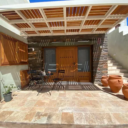 4 Seasons Villas & Suites - Psaltis Street